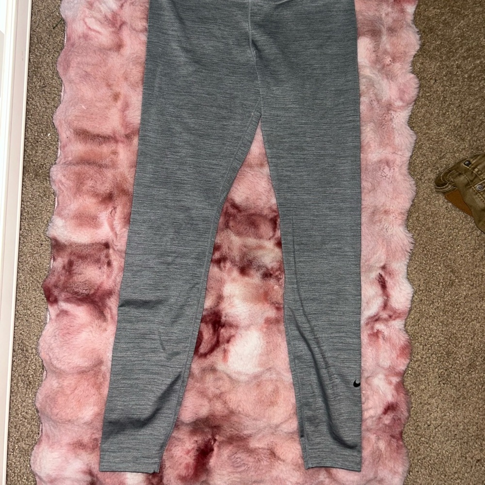 Grey Nike dri-fit leggings #activewear #nike